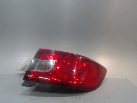 FEU ARRIERE DROIT RENAULT CLIO