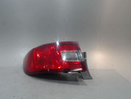 FEU ARRIERE GAUCHE  RENAULT CLIO