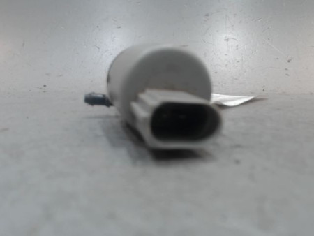 POMPE LAVE-GLACE AVANT B.M.W. SERIE 3