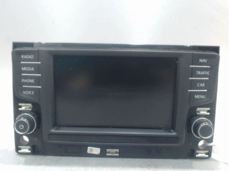 ECRAN GPS VOLKSWAGEN GOLF