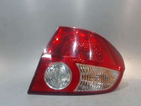 FEU ARRIERE DROIT HYUNDAI GETZ