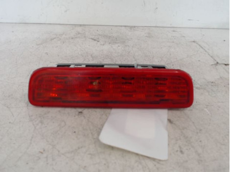 FEUX STOP SUPPLEMENTAIRE FIAT FIORINO