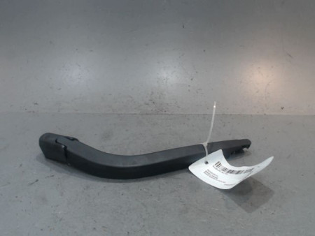 BRAS ESSUIE-GLACE ARRIERE SUZUKI ALTO