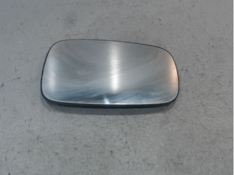 GLACE RETROVISEUR EXT D RENAULT CLIO