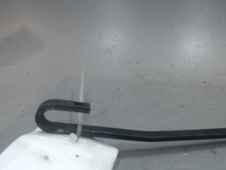 BRAS ESSUIE-GLACE AVANT DROIT NISSAN JUKE