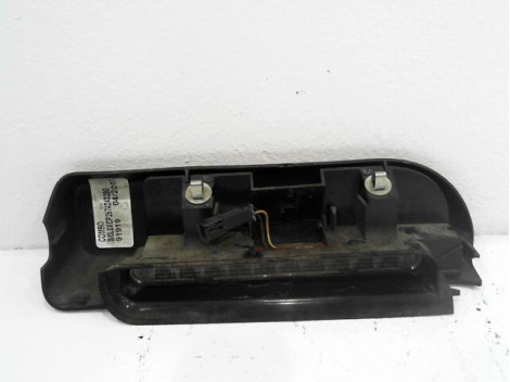 FEUX STOP SUPPLEMENTAIRE OPEL COMBO