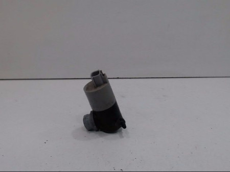 POMPE LAVE-GLACE AVANT TOYOTA AVENSIS