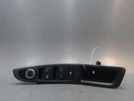 COMMANDE LEVE-GLACE PORTE AVG HYUNDAI I20