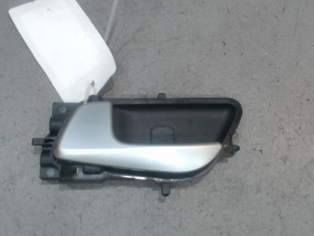 POIGNEE INTERIEURE PORTE AVANT GAUCHE HYUNDAI I20