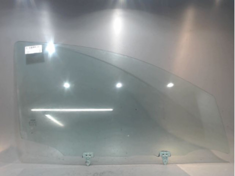 GLACE PORTE AVD NISSAN QASHQAI