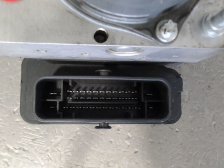 UNITE HYDRAULIQUE ABS RENAULT KANGOO