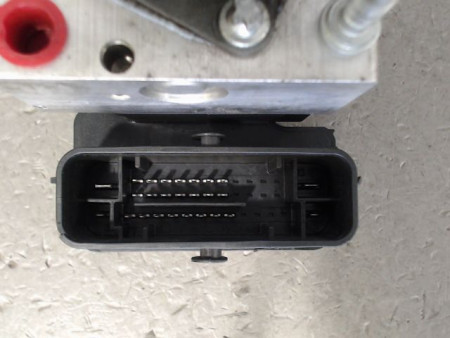 UNITE HYDRAULIQUE ABS RENAULT KANGOO