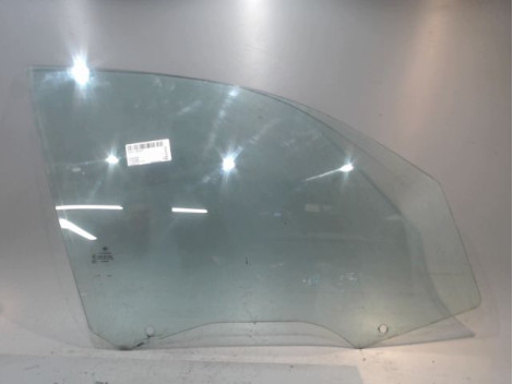 GLACE PORTE AVD B.M.W. SERIE 1