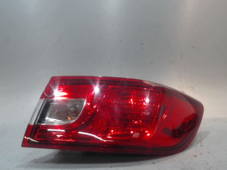 FEU ARRIERE DROIT RENAULT CLIO