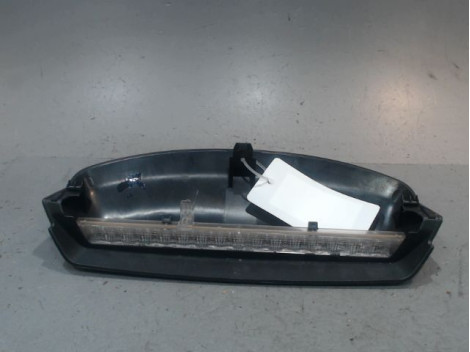 FEUX STOP SUPPLEMENTAIRE SKODA ROOMSTER