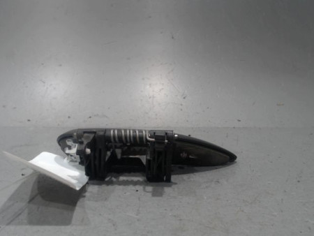 POIGNEE EXTERIEURE PORTE AVANT GAUCHE DACIA SANDERO