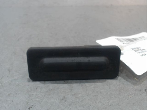 POIGNEE EXTERIEURE HAYON PEUGEOT 308