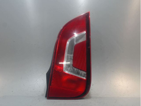 FEU ARRIERE DROIT VOLKSWAGEN UP