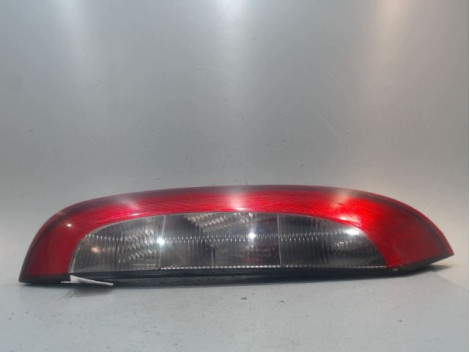 FEU ARRIERE GAUCHE  OPEL CORSA