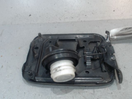 VOLET DE TRAPPE CARBURANT NISSAN JUKE
