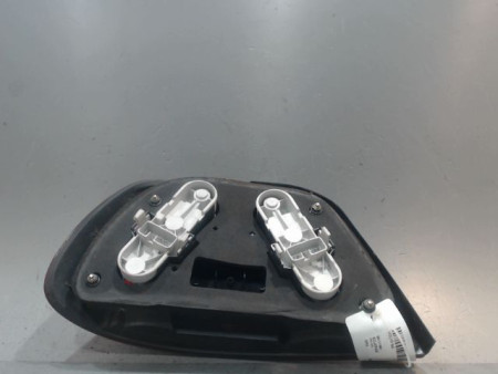 FEU ARRIERE DROIT VOLVO S40
