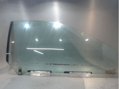 GLACE PORTE AVD PEUGEOT 406