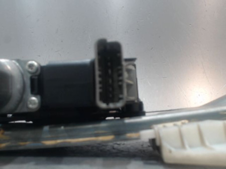 MECANISME+MOTEUR LEVE-GLACE AVANT GAUCHE DACIA JOGGER