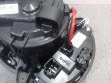 MOTEUR VENTILATEUR CHAUFFAGE RENAULT MEGANE