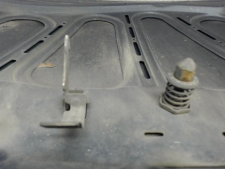 CAPOT OPEL CORSA