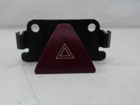 BOUTON DE WARNING PEUGEOT 307