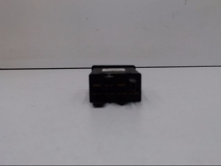 BOUTON DE WARNING SKODA OCTAVIA