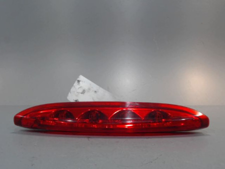 FEUX STOP SUPPLEMENTAIRE PEUGEOT 208
