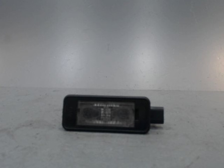 ECLAIREUR PLAQUE DE POLICE GAUCHE PEUGEOT 208
