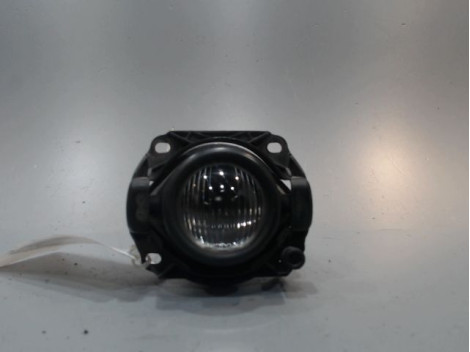 PHARE ANTIBROUILLARD AVANT DROIT B.M.W. X3