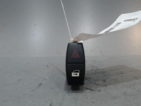 BOUTON DE WARNING B.M.W. X3