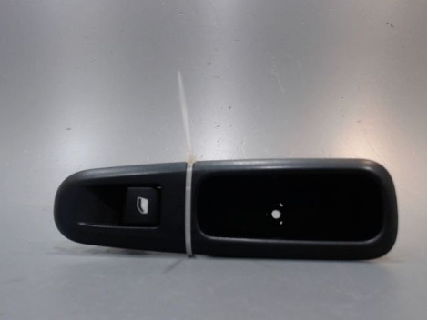COMMANDE LEVE-GLACE PORTE ARG PEUGEOT 5008