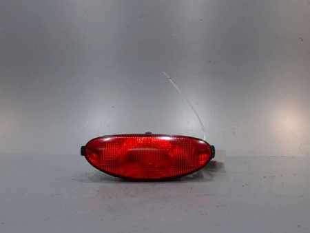 FEU BROUILLARD CENTRAL ARRIERE PEUGEOT 206