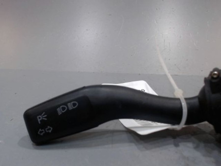 COMMANDE CLIGNOTANT AUDI A4