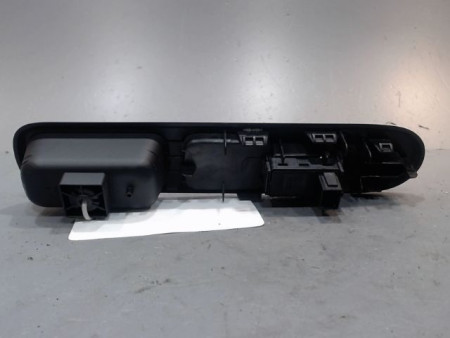 COMMANDE LEVE-GLACE PORTE AVD PEUGEOT 3008