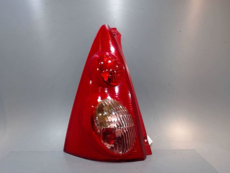 FEU ARRIERE GAUCHE  PEUGEOT 107