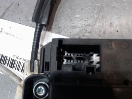 MECANISME+MOTEUR LEVE-GLACE ARRIERE GAUCHE VOLKSWAGEN POLO