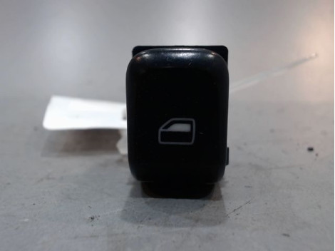 COMMANDE LEVE-GLACE PORTE AVD AUDI A5