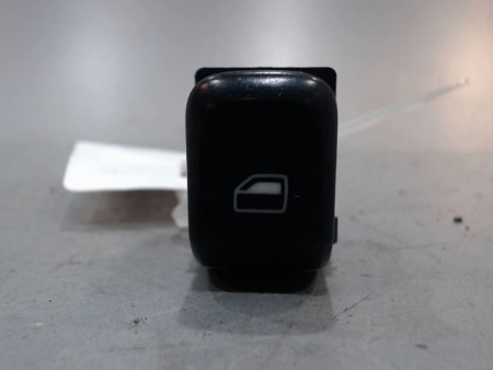 COMMANDE LEVE-GLACE PORTE AVD AUDI A5