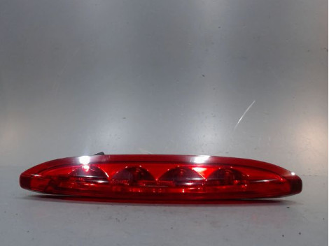 FEUX STOP SUPPLEMENTAIRE PEUGEOT 208