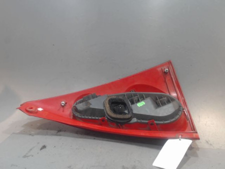 FEU ARRIERE GAUCHE  PEUGEOT 107