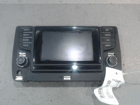 ECRAN GPS VOLKSWAGEN GOLF