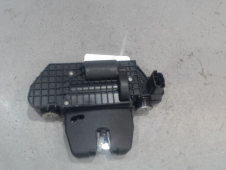 SERRURE HAYON  PEUGEOT 208