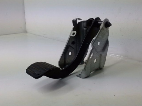 PEDALE DE FREIN RENAULT TRAFIC