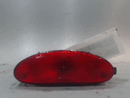 FEU BROUILLARD CENTRAL ARRIERE PEUGEOT 206