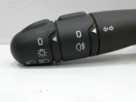 COMMANDE ECLAIRAGE RENAULT CLIO II PH.2 01-06